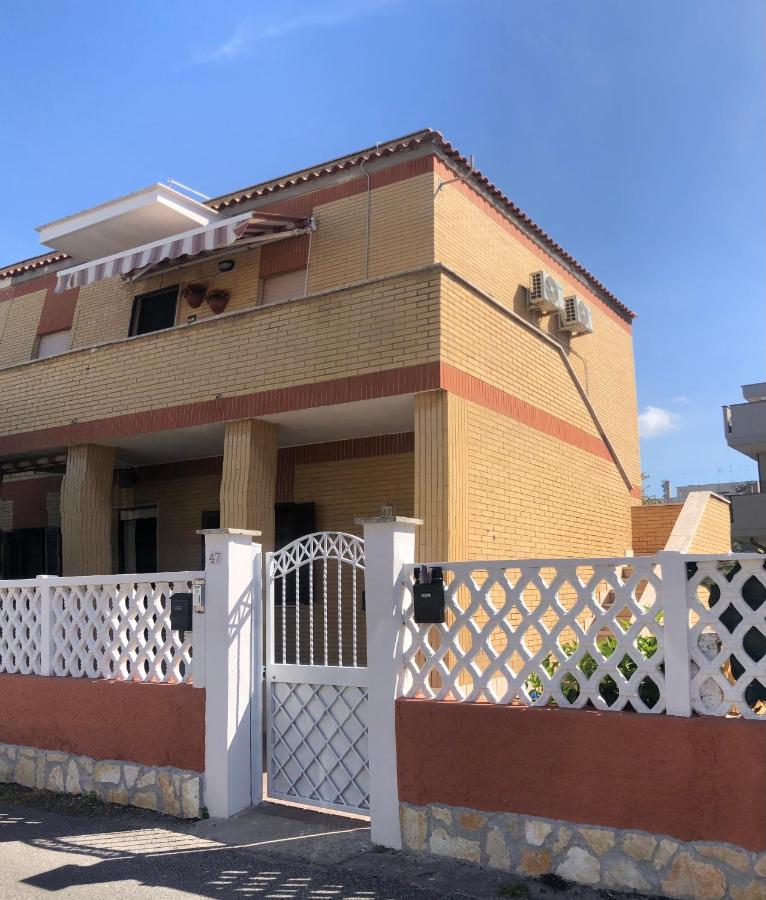 Sea Breeze House Apartman Fiumicino Kültér fotó